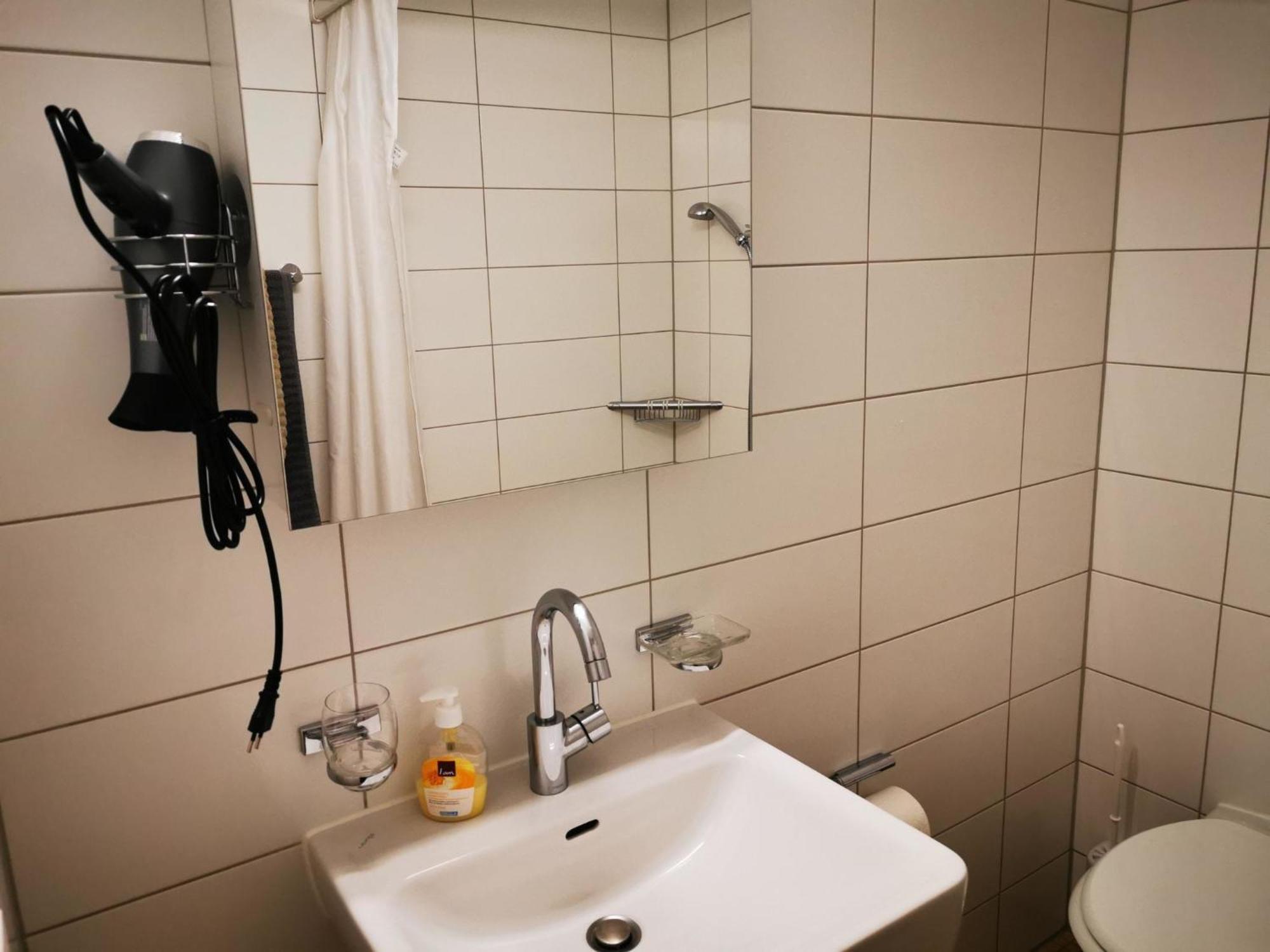Apartment B&B Am Berntor By Interhome Thun Buitenkant foto